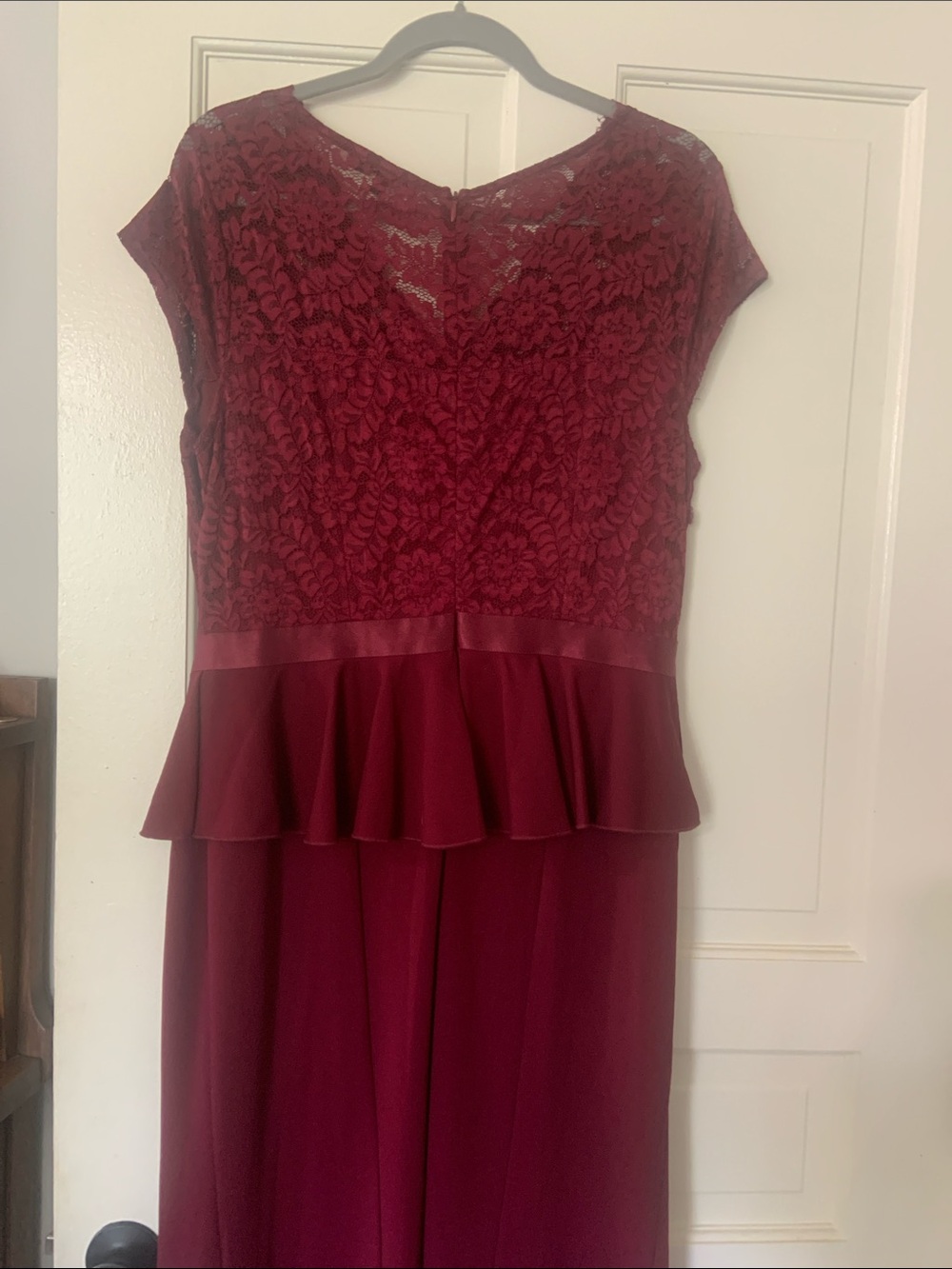 Miusol Burgundy Lace Peplum Maxi Dress - Picture 5 of 5